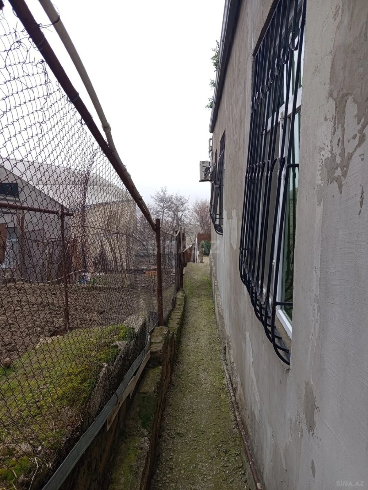 Satılır 2 otaqlı həyət evi 72 m²