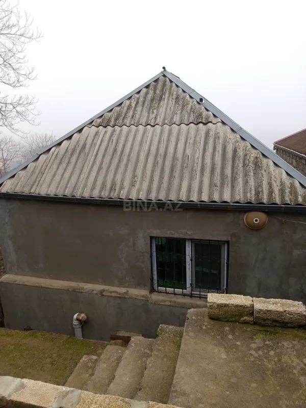 Satılır 2 otaqlı həyət evi 72 m²