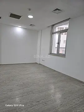 Kirayə verilir 1 otaqlı ofis 60 m²