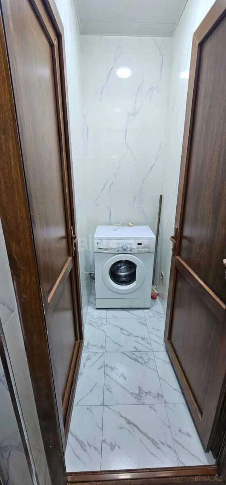 Satılır 3 otaqlı mənzil 106 m²
