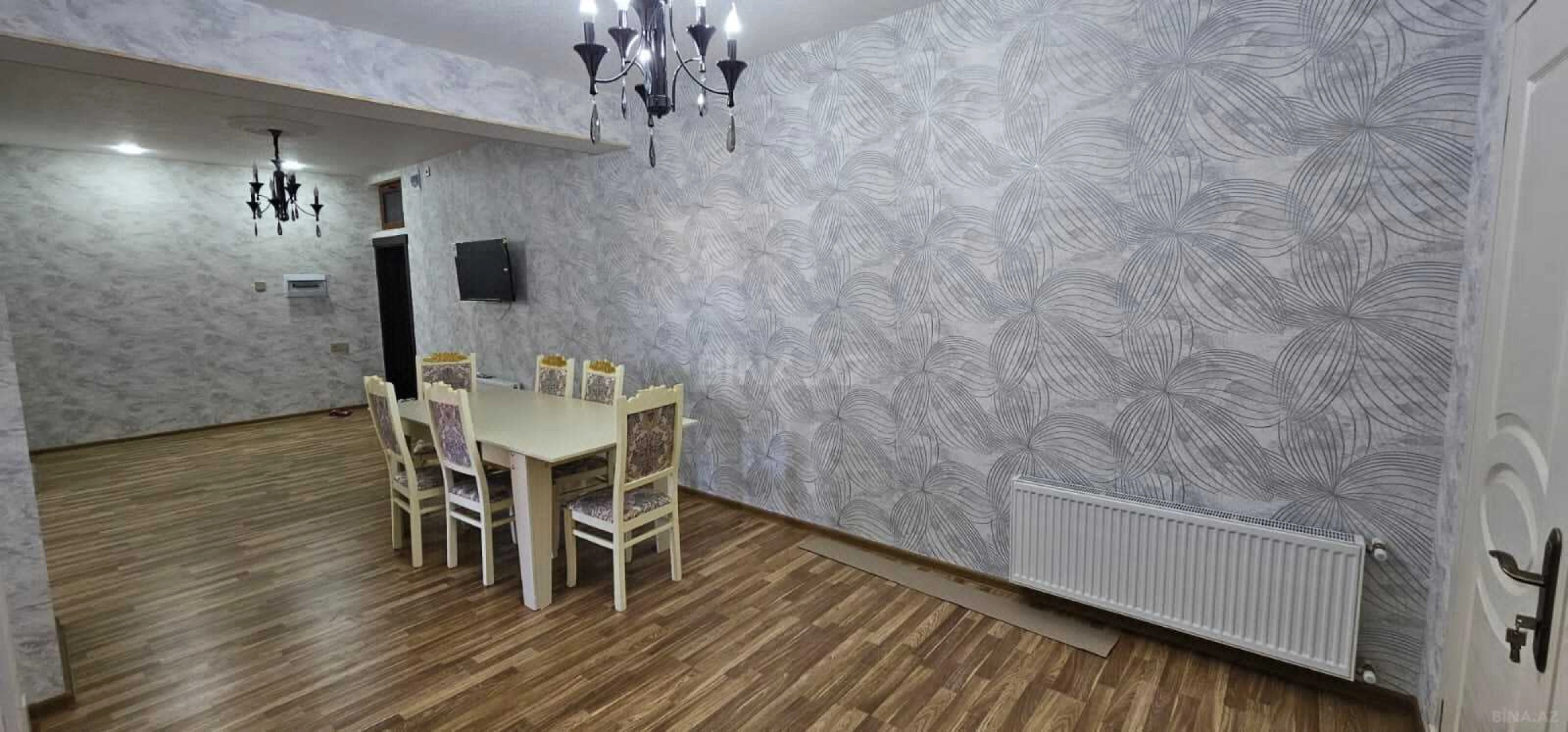 Satılır 3 otaqlı mənzil 106 m²
