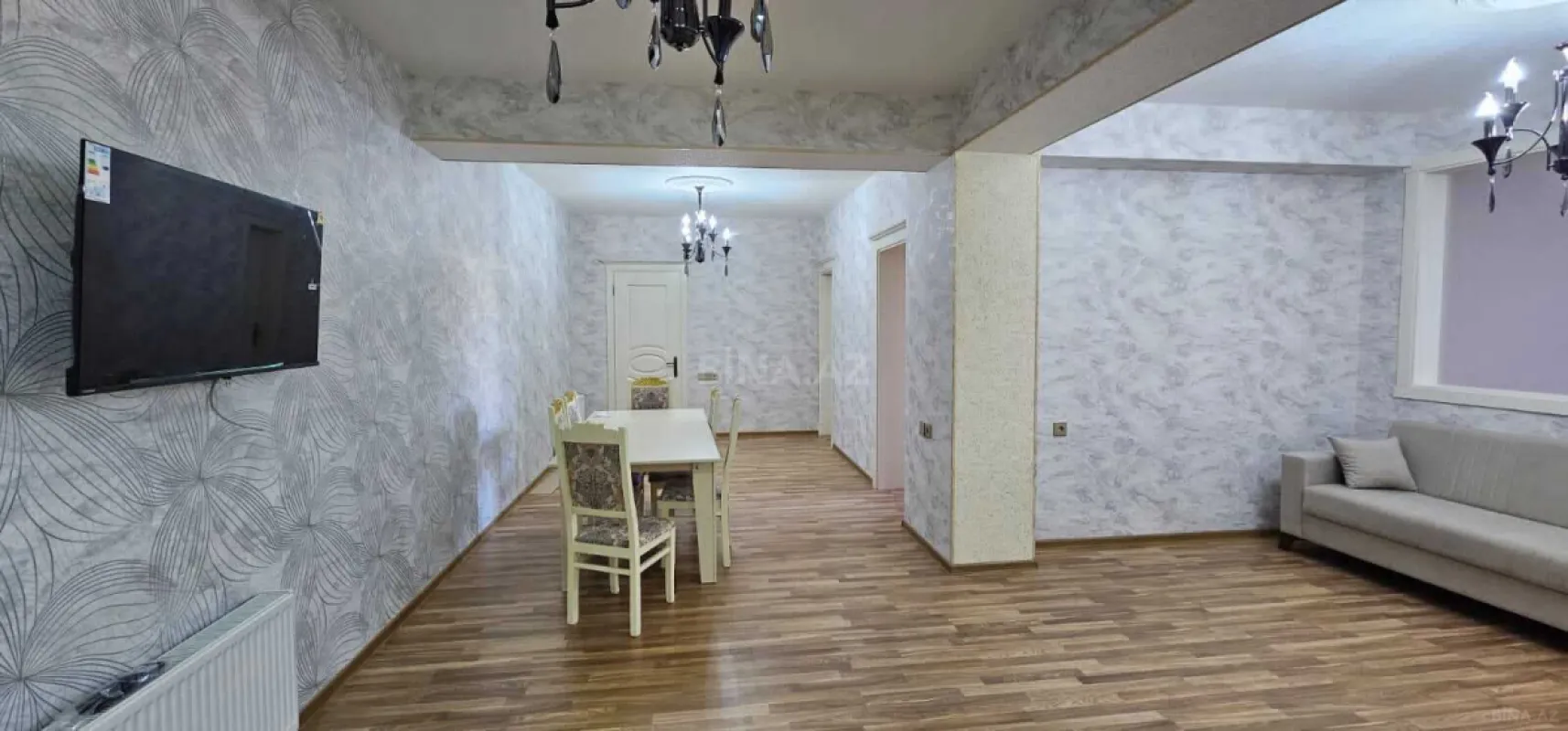 Satılır 3 otaqlı mənzil 106 m²