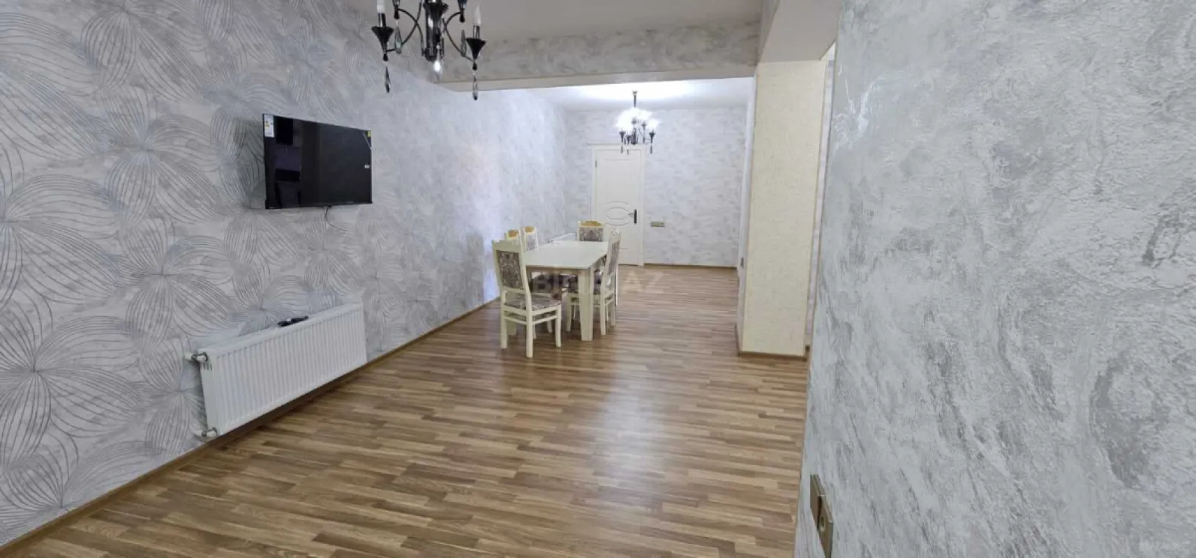 Satılır 3 otaqlı mənzil 106 m²