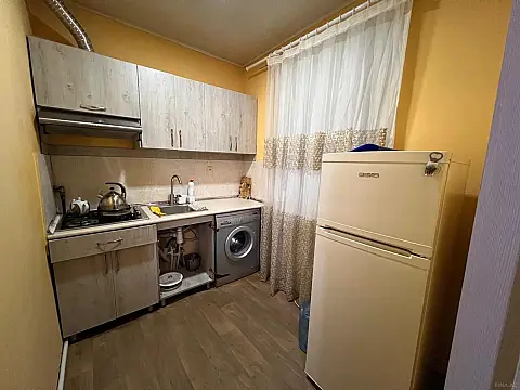 Kirayə verilir 2 otaqlı mənzil 50 m²
