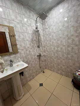 Kirayə verilir 2 otaqlı mənzil 50 m²