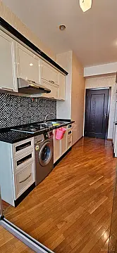 Kirayə verilir 2 otaqlı mənzil 90 m²