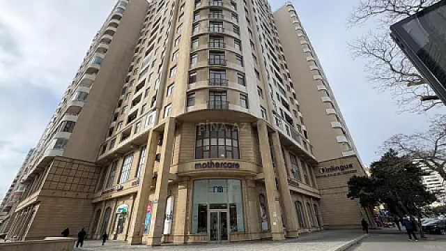 Kirayə verilir 16 otaqlı ofis 500 m² — Bakı, Memar Əcəmi yanı 16 otaq 500.00 m²