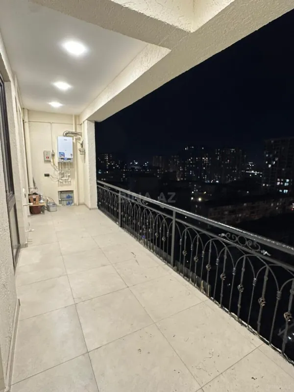 Satılır 3 otaqlı mənzil 104 m²