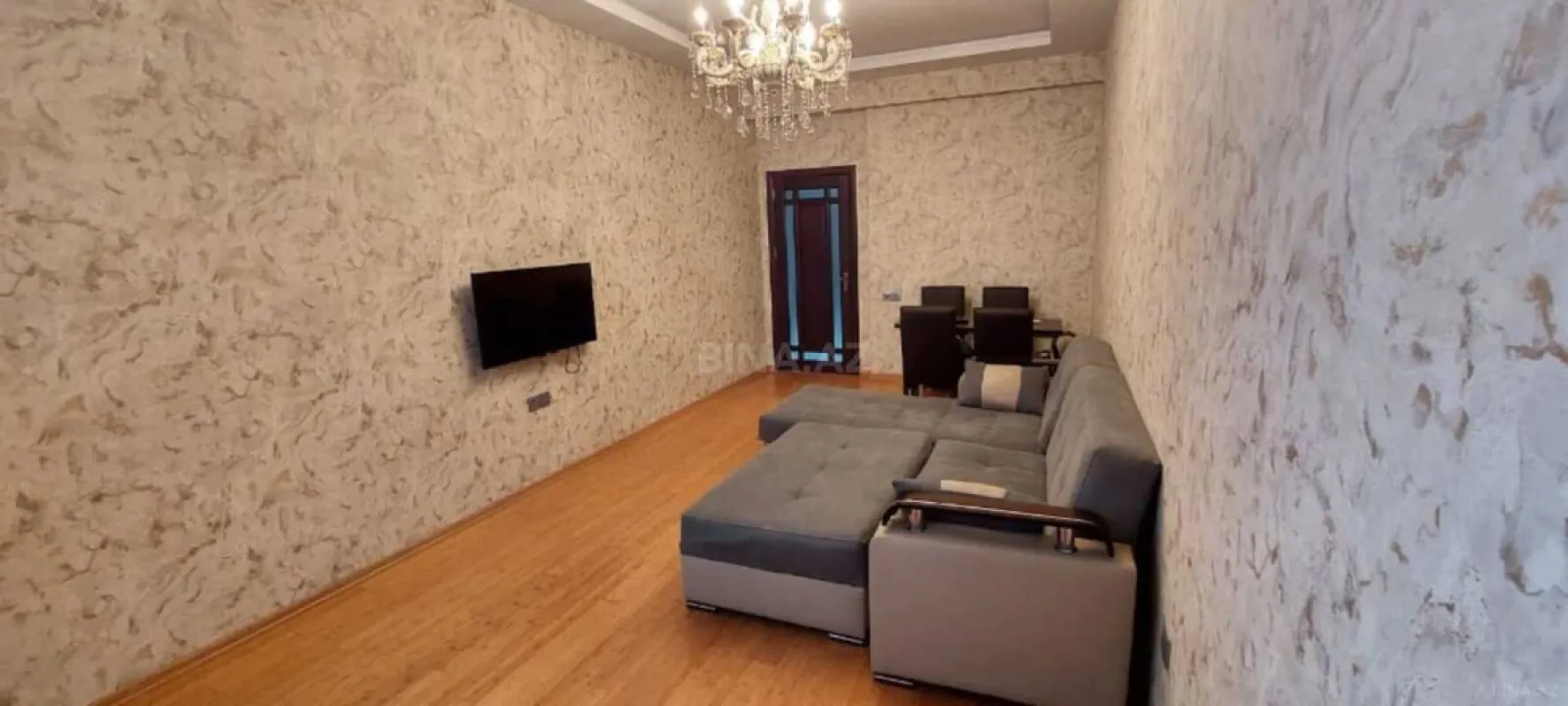 Kirayə verilir 2 otaqlı mənzil 60 m²