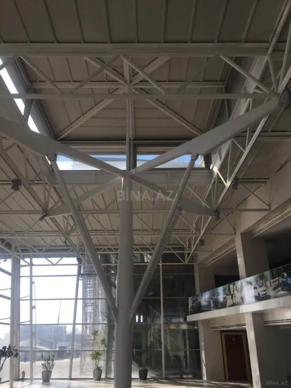 Kirayə verilir obyekt 750 m²