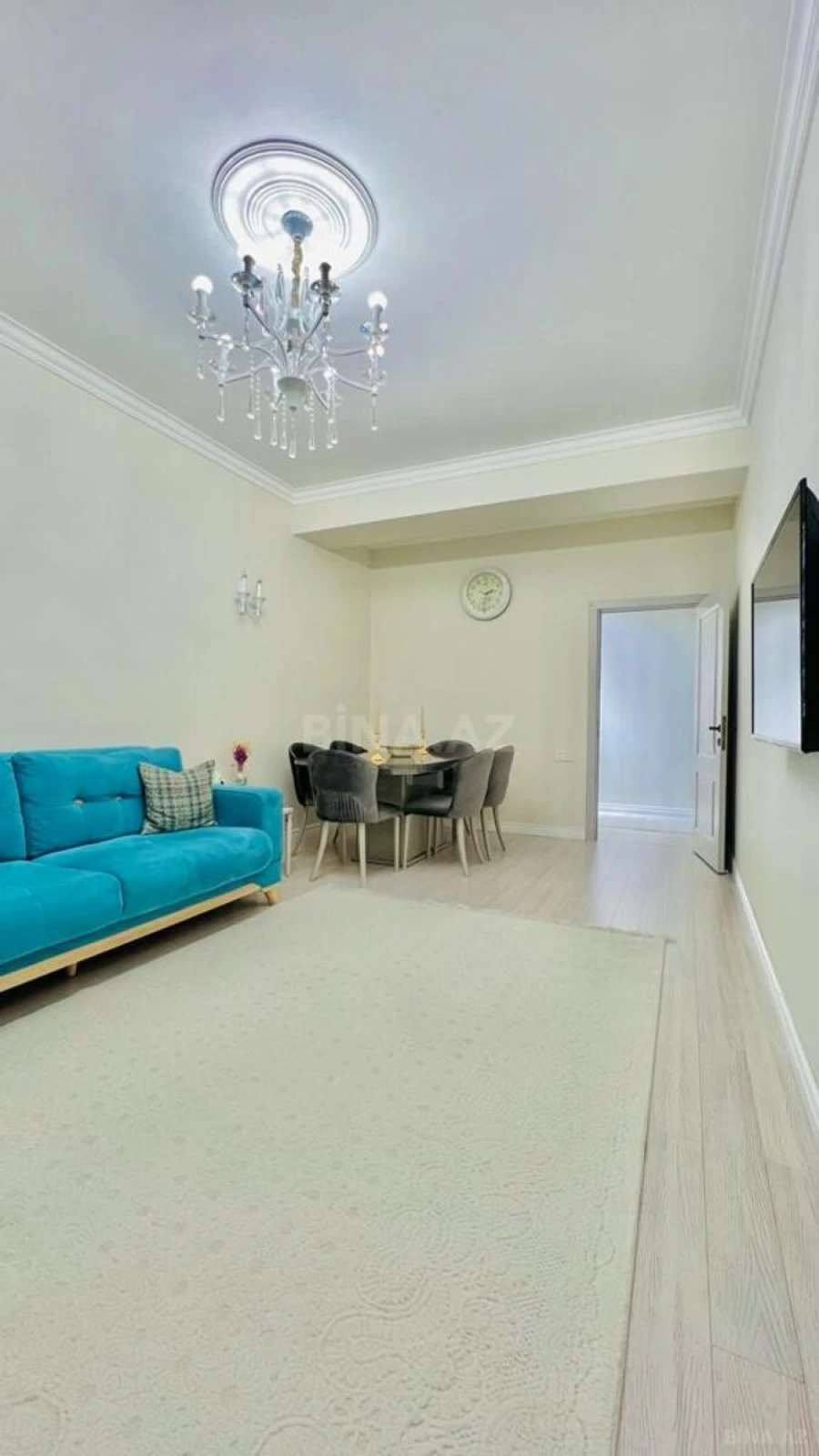 Satılır 2 otaqlı mənzil 72 m²
