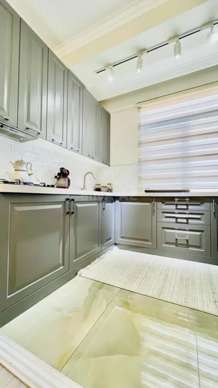 Satılır 2 otaqlı mənzil 72 m²