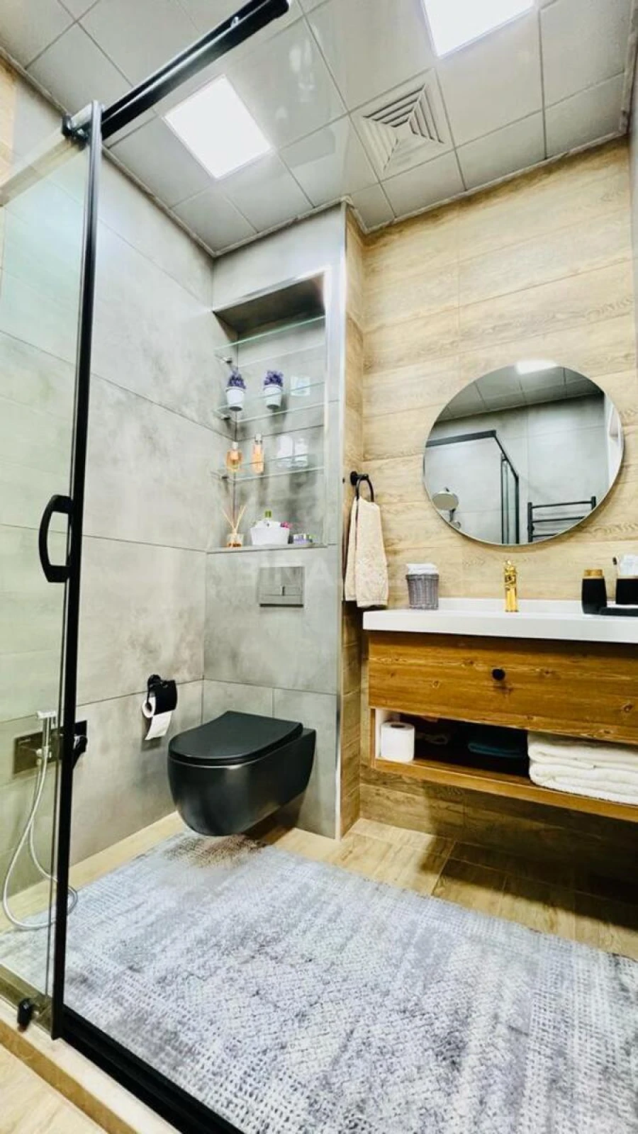 Satılır 2 otaqlı mənzil 72 m²