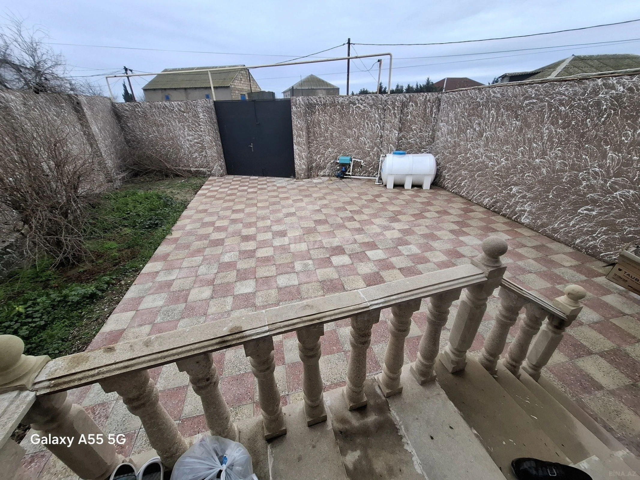 Satılır 2 otaqlı həyət evi 70 m²