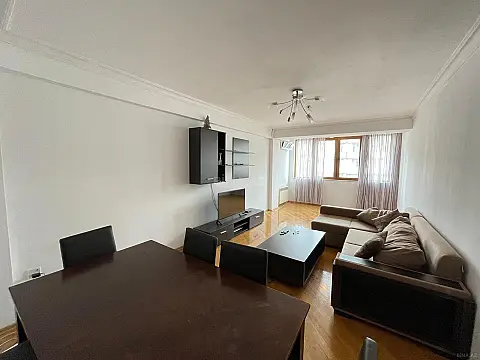 Kirayə verilir 3 otaqlı mənzil 100 m² — Bakı 3 otaq 100.00 m²