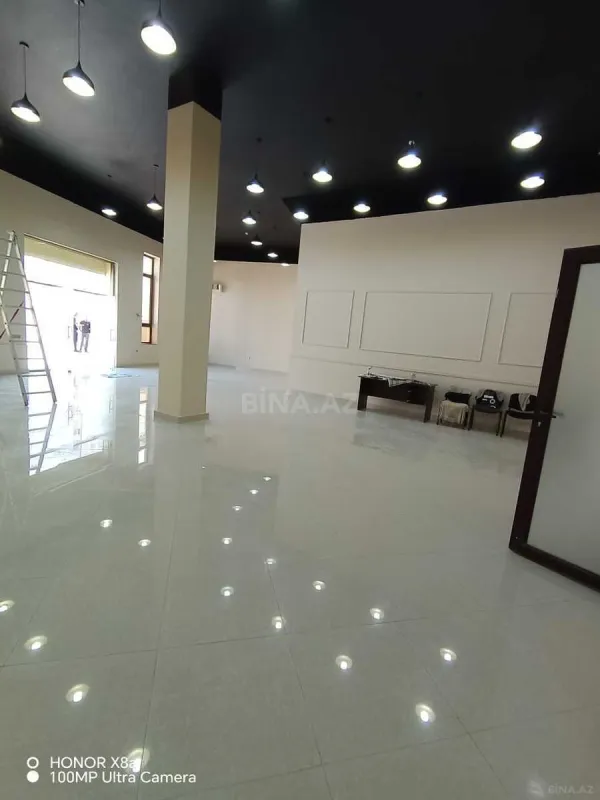 Kirayə verilir obyekt 500 m²