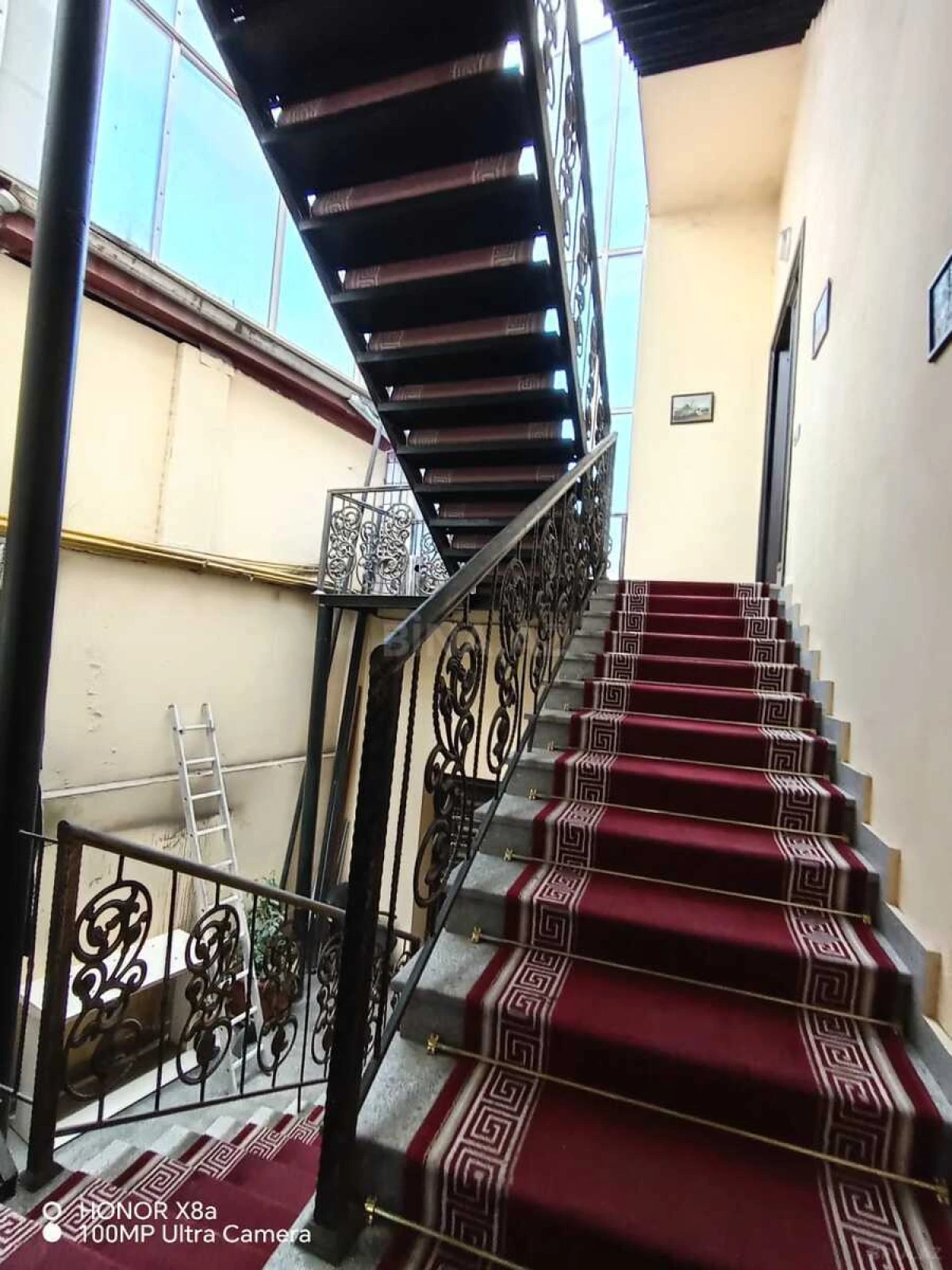 Kirayə verilir obyekt 500 m²