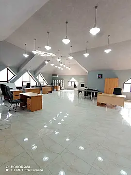 Kirayə verilir obyekt 500 m²