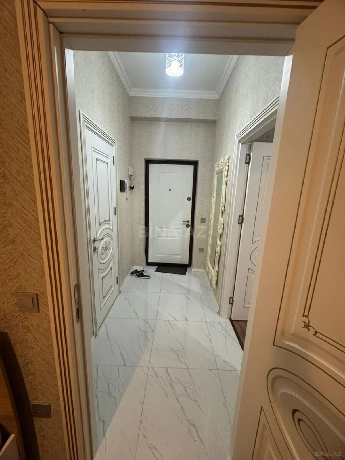 Kirayə verilir 2 otaqlı mənzil 46 m²