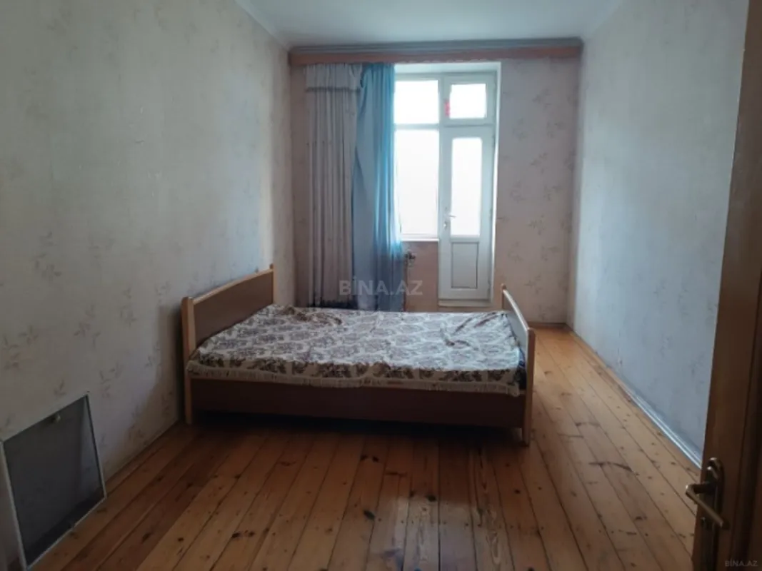 Kirayə verilir 2 otaqlı mənzil 80 m²