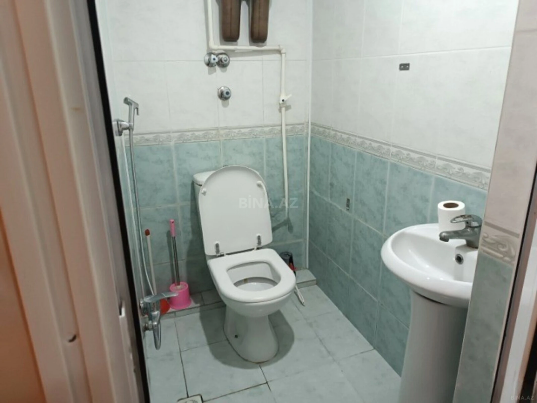 Kirayə verilir 2 otaqlı mənzil 80 m²