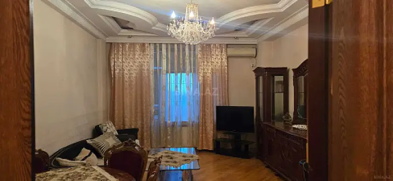 Kirayə verilir 3 otaqlı mənzil 130 m²