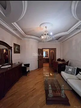 Kirayə verilir 3 otaqlı mənzil 130 m²