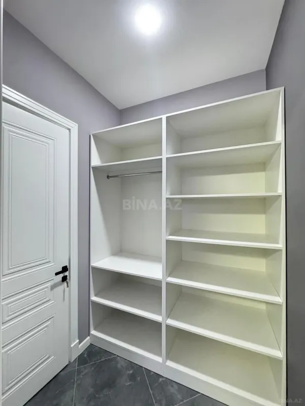 Satılır 5 otaqlı həyət evi 200 m²