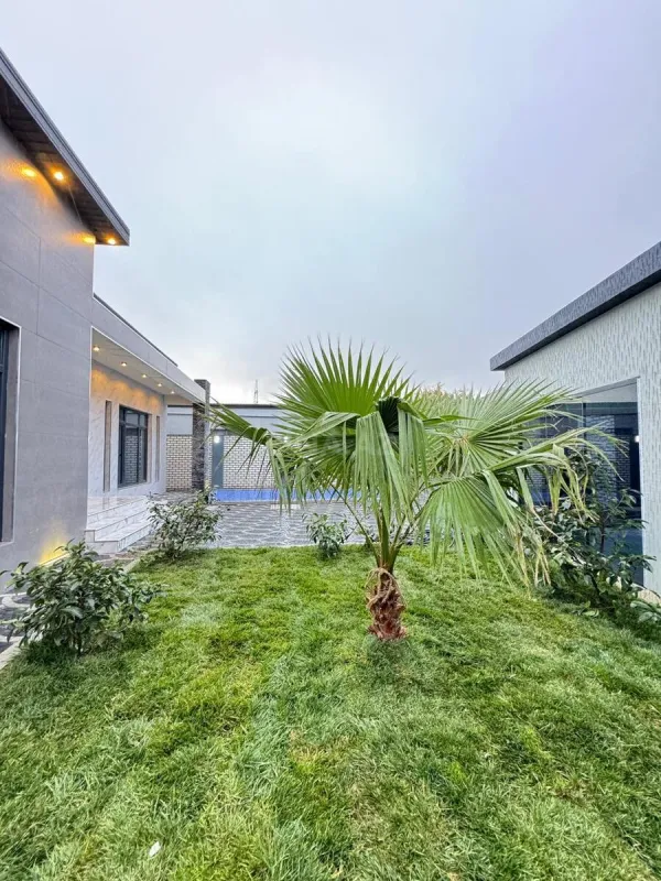 Satılır 5 otaqlı həyət evi 200 m²