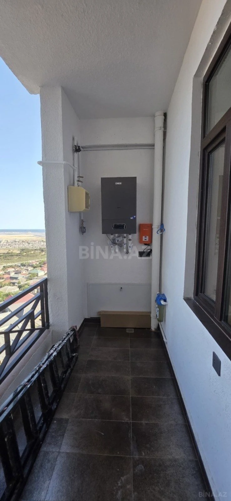 Satılır 3 otaqlı mənzil 136 m²