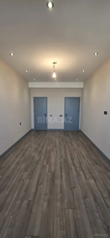 Satılır 3 otaqlı mənzil 136 m²