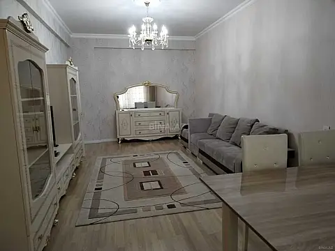 Kirayə verilir 3 otaqlı mənzil 100 m²