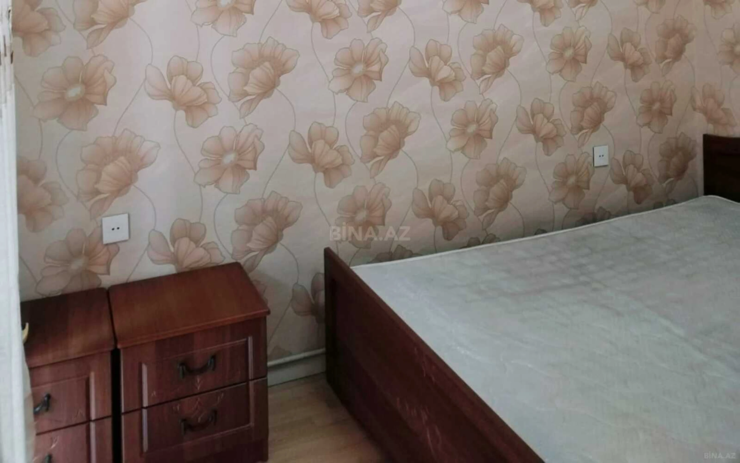 Kirayə verilir 3 otaqlı mənzil 100 m²