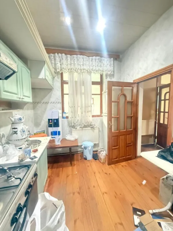 Kirayə verilir 3 otaqlı ofis 150 m²