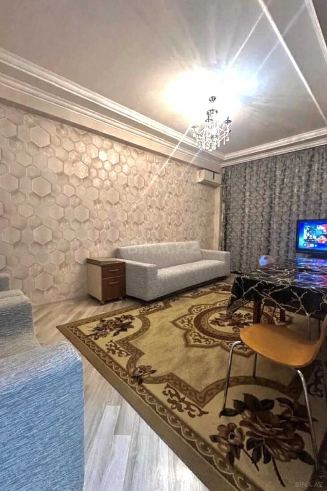 Satılır 2 otaqlı mənzil 44 m²