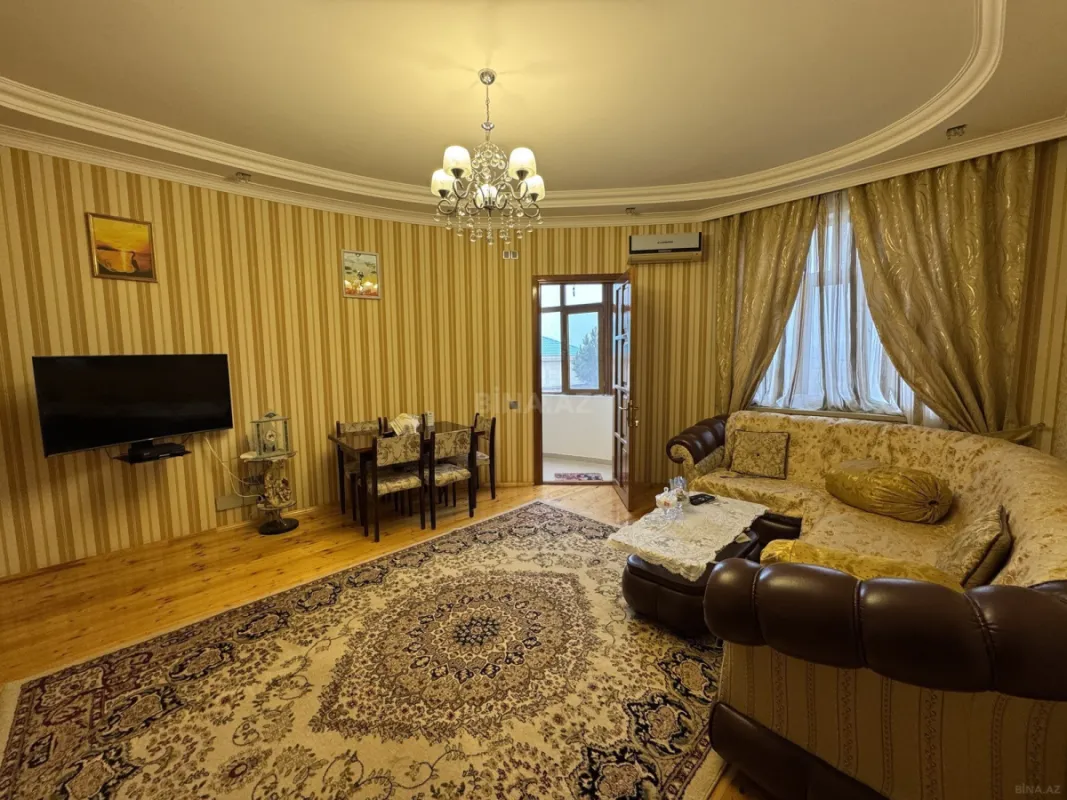 Satılır 5 otaqlı həyət evi 178 m²