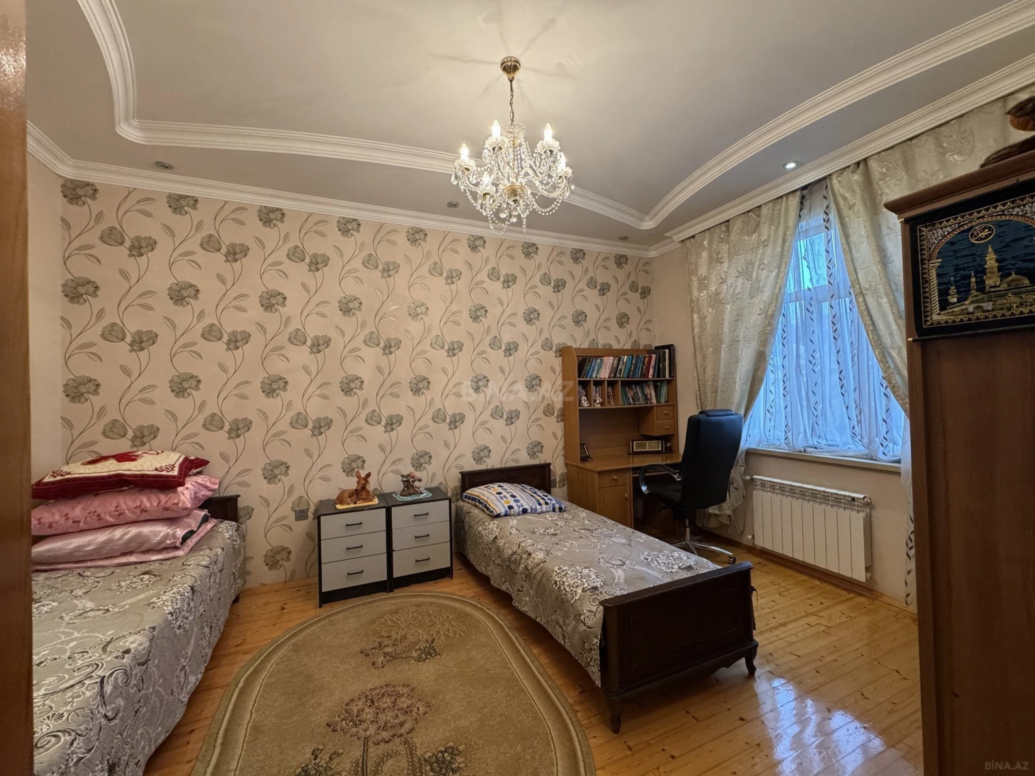 Satılır 5 otaqlı həyət evi 178 m²