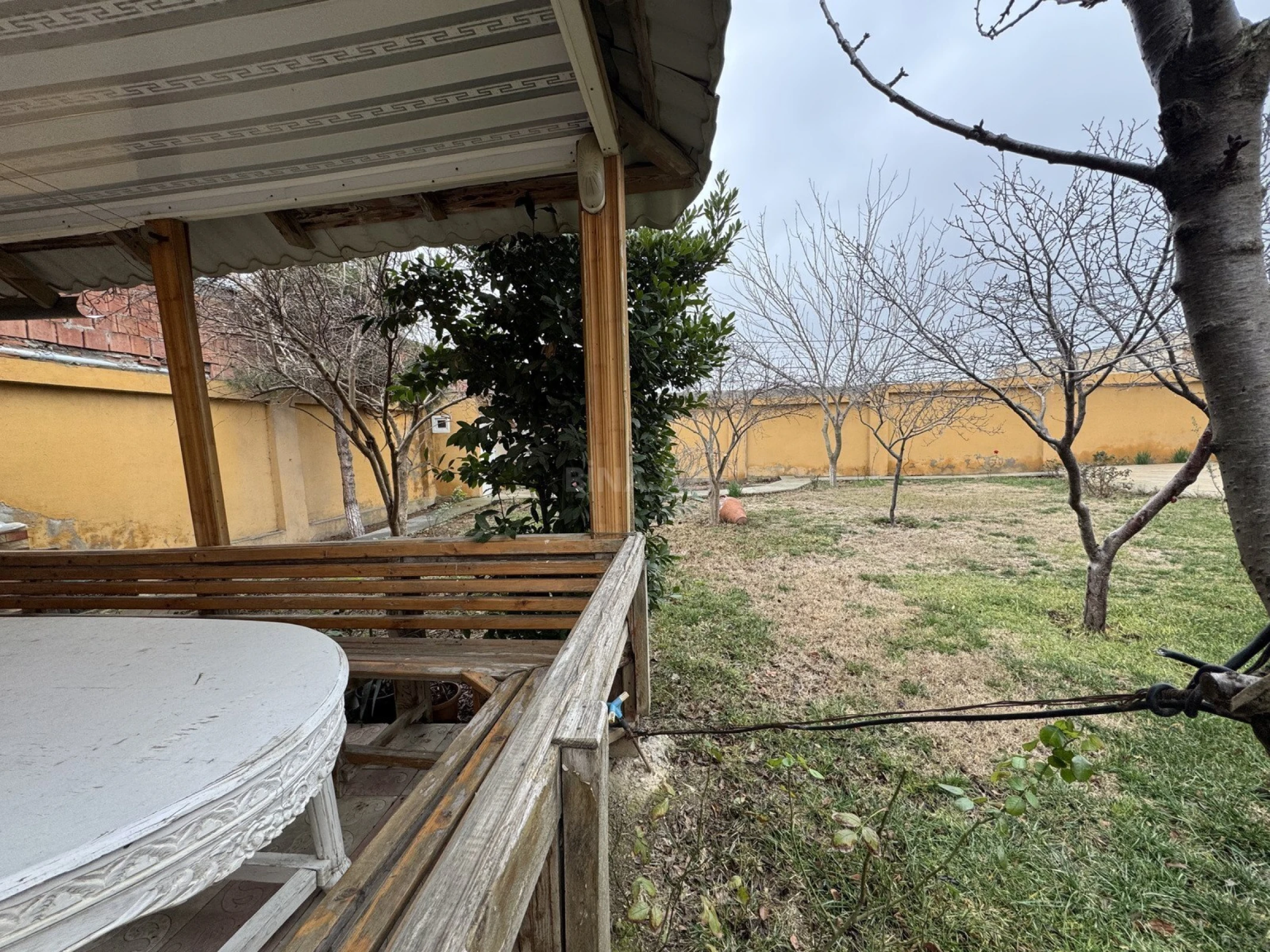 Satılır 5 otaqlı həyət evi 178 m²