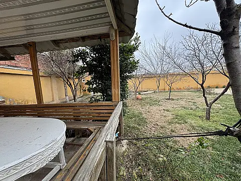 Satılır 5 otaqlı həyət evi 178 m²