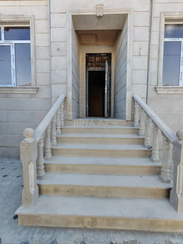 Satılır 4 otaqlı həyət evi 120 m²
