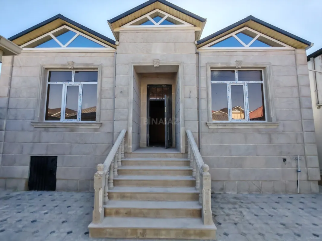Satılır 4 otaqlı həyət evi 120 m²