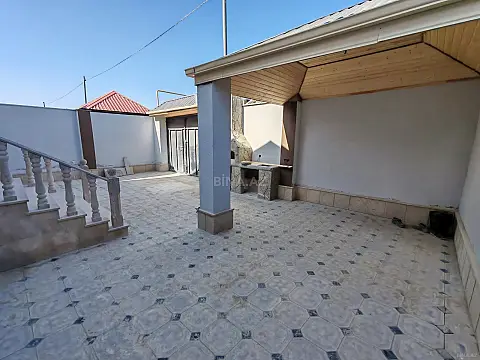 Satılır 4 otaqlı həyət evi 120 m²