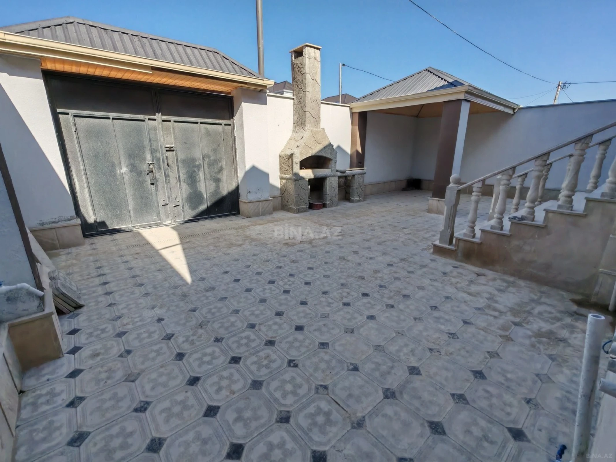 Satılır 4 otaqlı həyət evi 120 m²