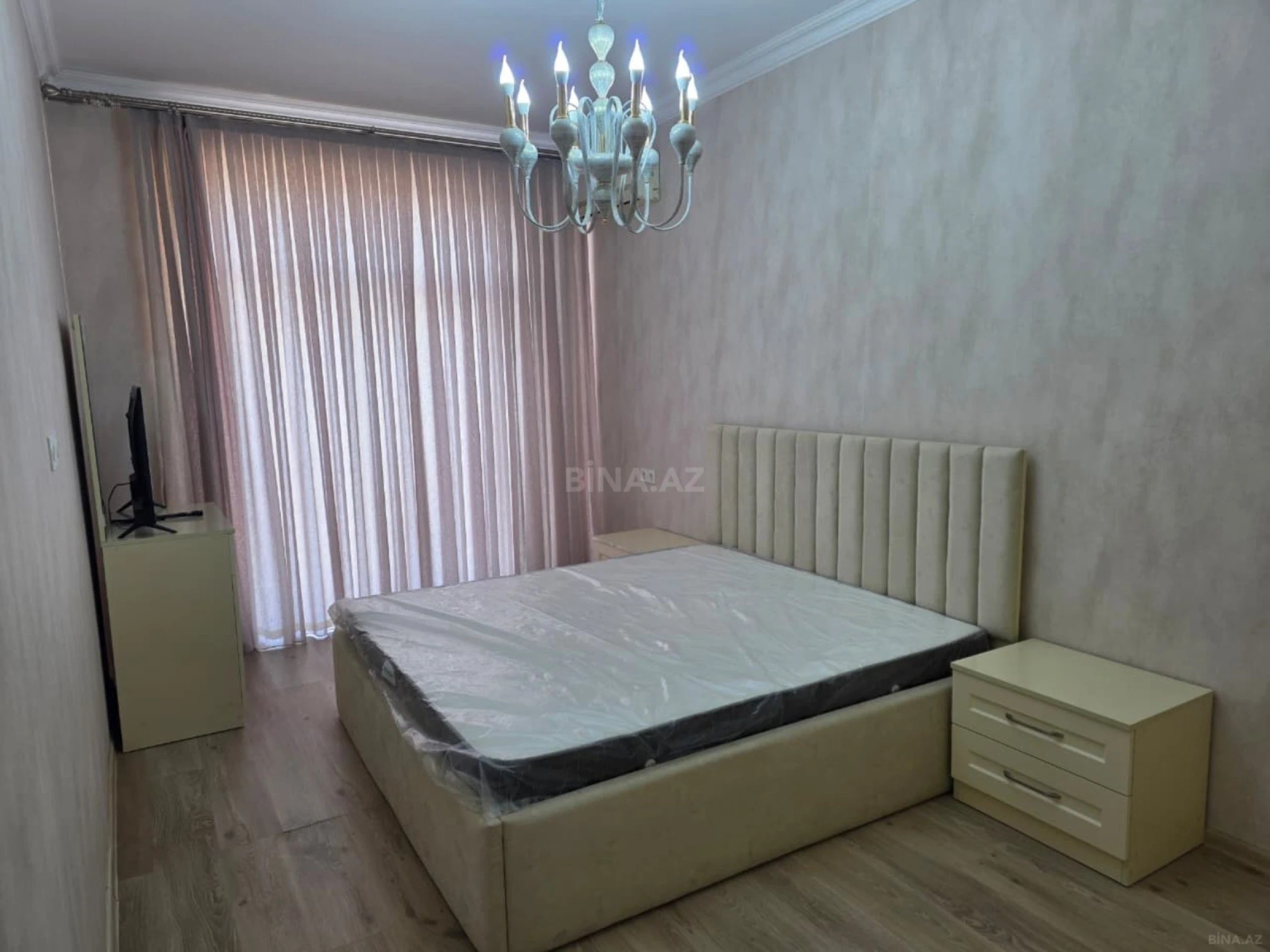 Kirayə verilir 1 otaqlı mənzil 45 m²