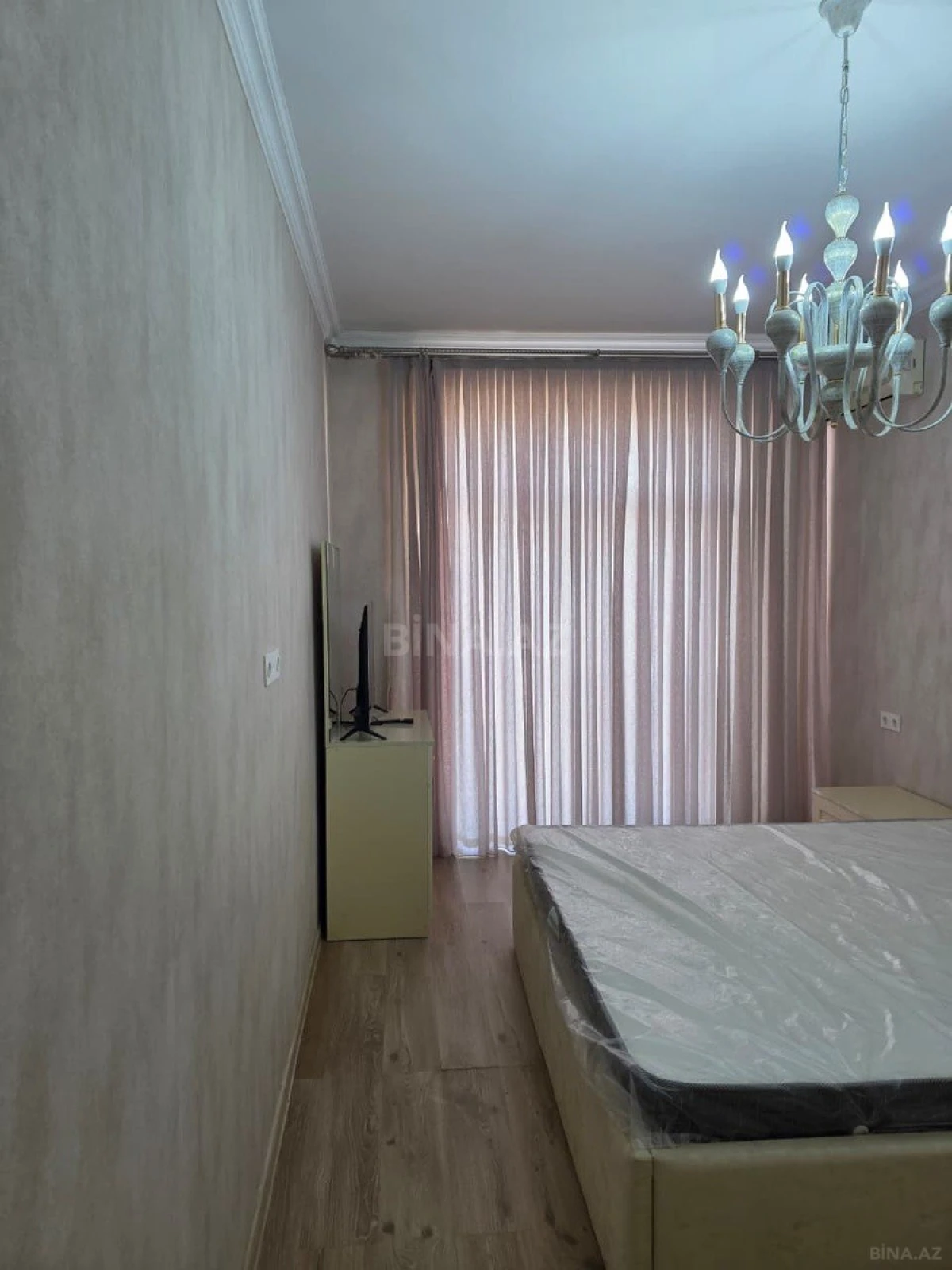 Kirayə verilir 1 otaqlı mənzil 45 m²