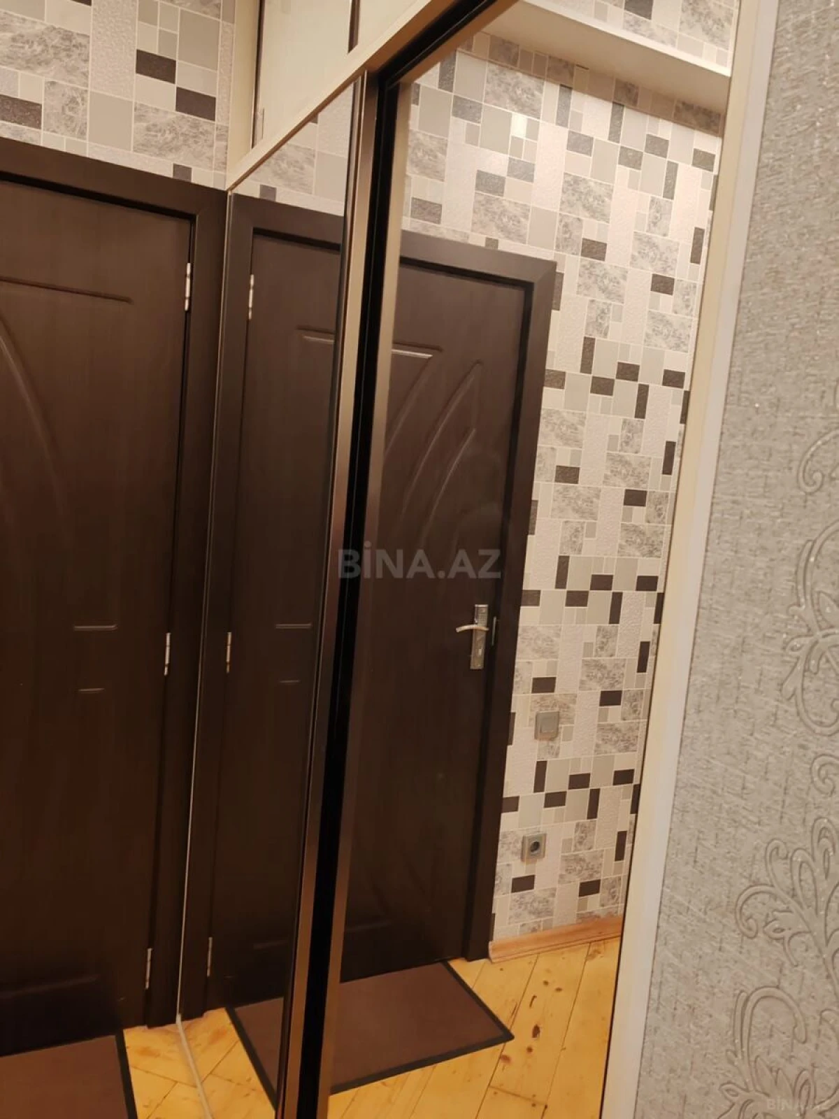 Satılır 3 otaqlı mənzil 67 m²