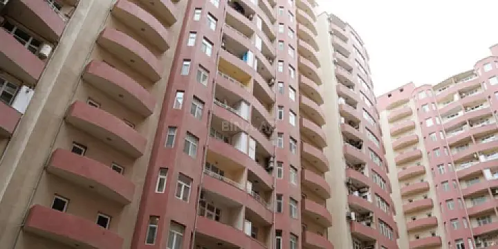 Satılır 3 otaqlı mənzil 67 m² — Bakı, İnşaatçılar 3 otaq 67.00 m²