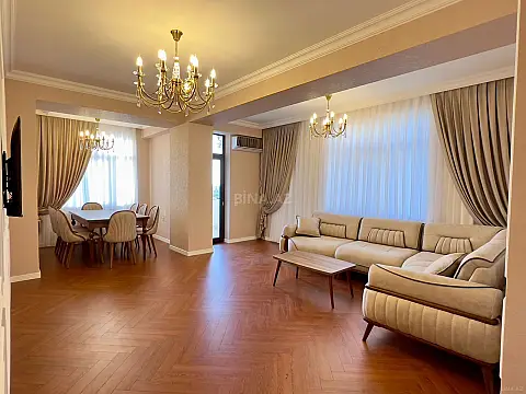 Satılır 3 otaqlı mənzil 135 m² — Bakı 3 otaq 135.00 m²