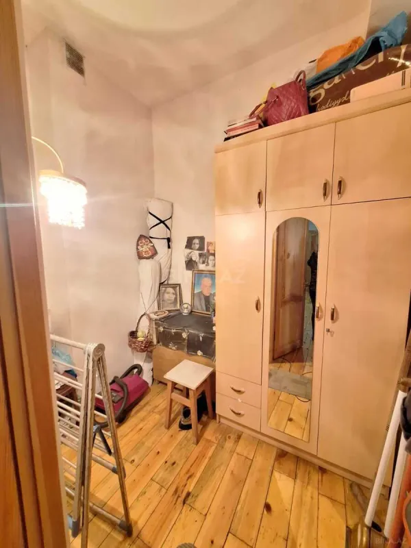 Satılır 2 otaqlı mənzil 85 m²