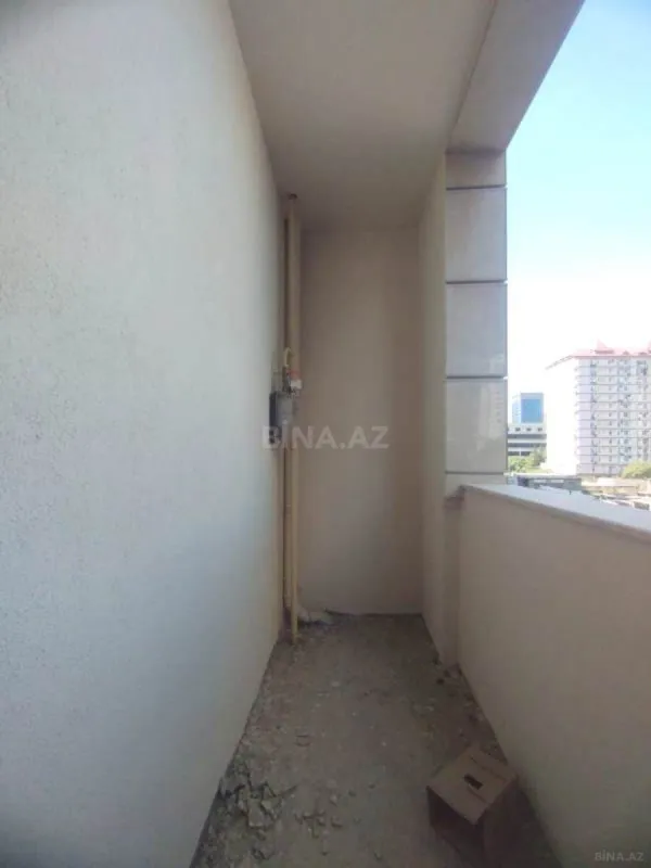 Satılır 3 otaqlı mənzil 118 m²